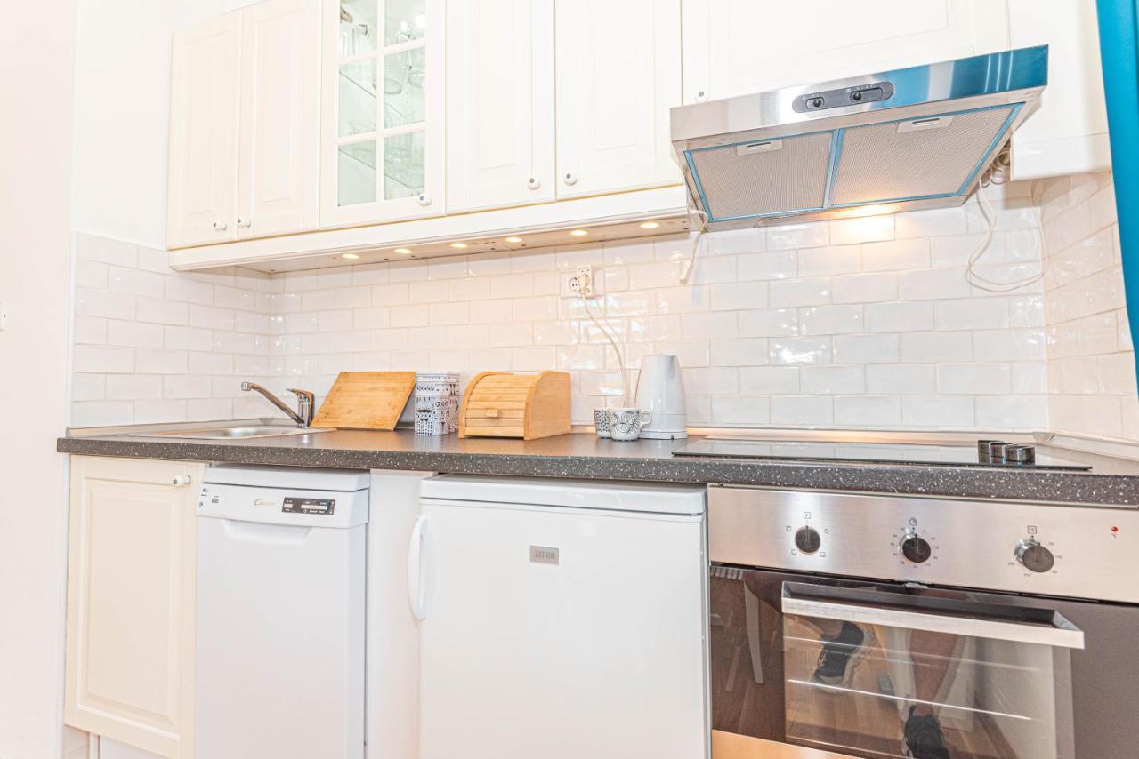 Apartments Villa Tribunj Tribalj エクステリア 写真