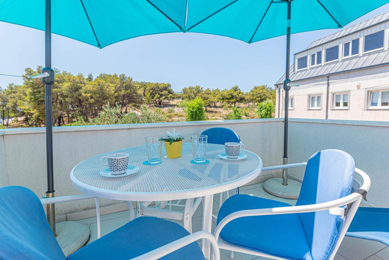 Apartments Villa Tribunj Tribalj エクステリア 写真