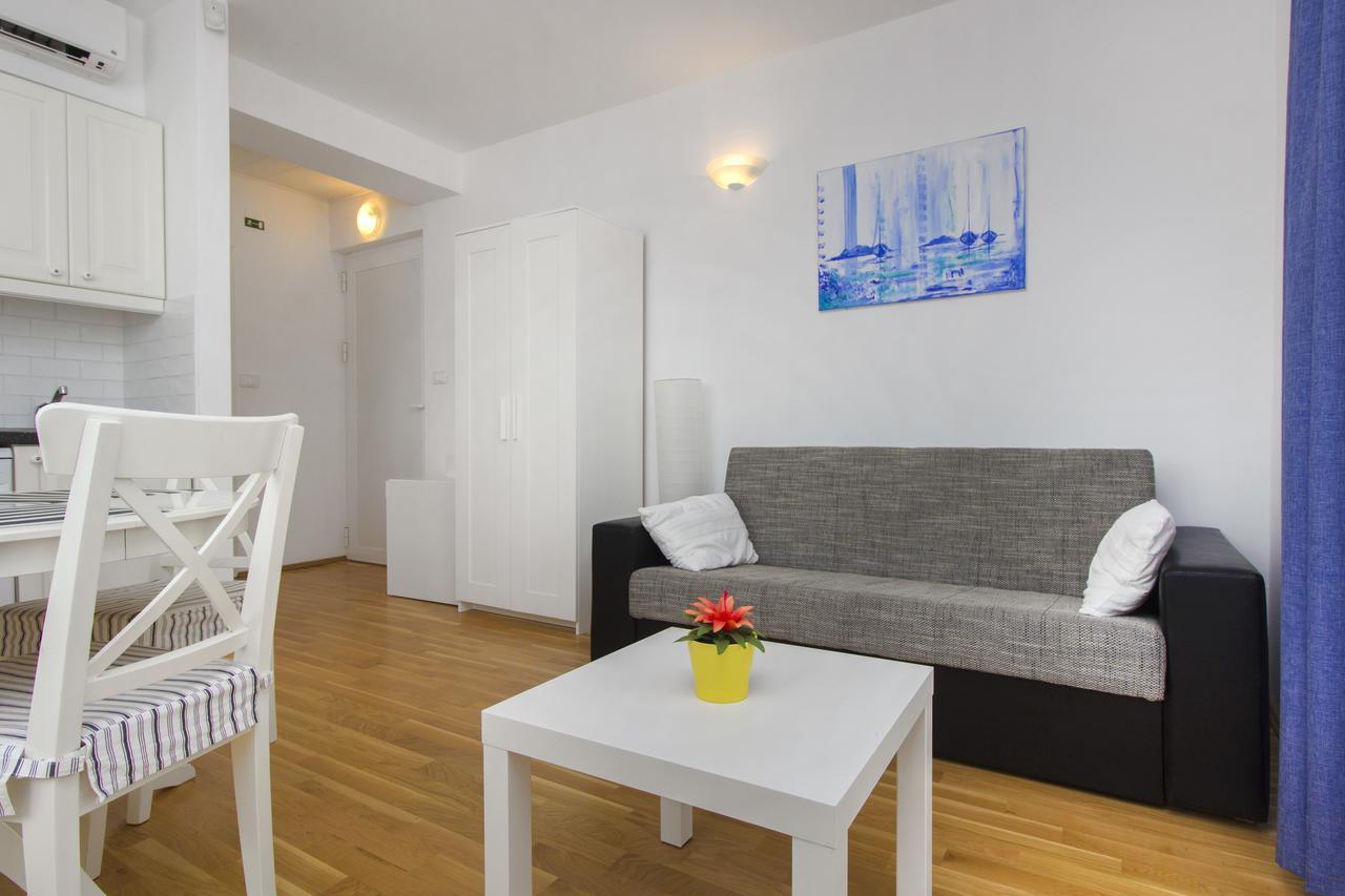 Apartments Villa Tribunj Tribalj エクステリア 写真